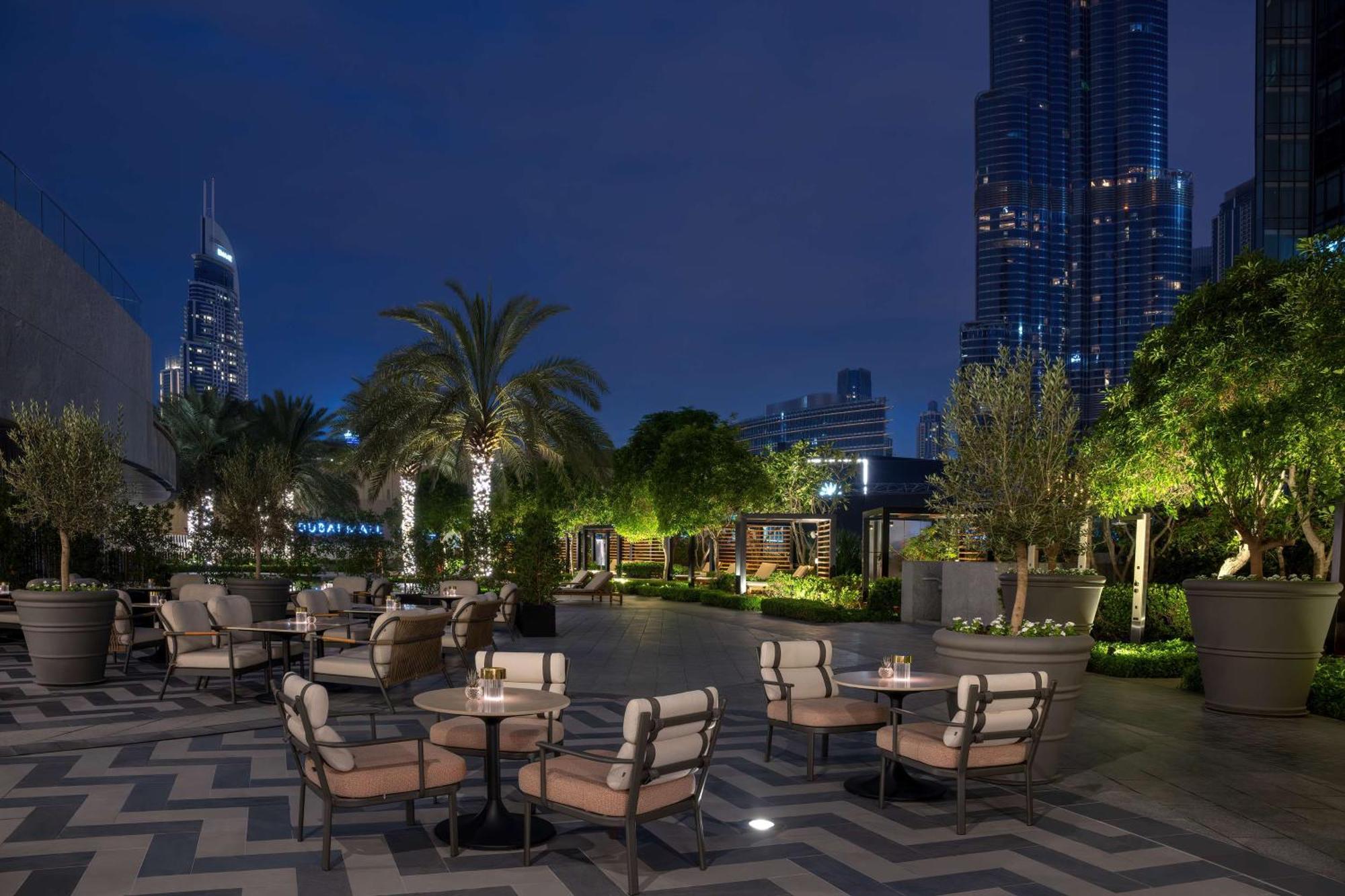 Kempinski The Boulevard Dubai Ngoại thất bức ảnh The Westin Dubai